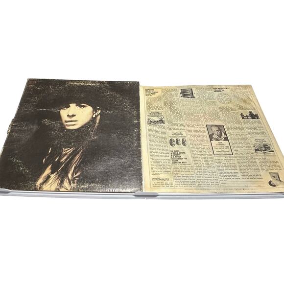 Vintage Album with Black and Beige Cover Barbara Joan Streisand - Picture 1 of 7